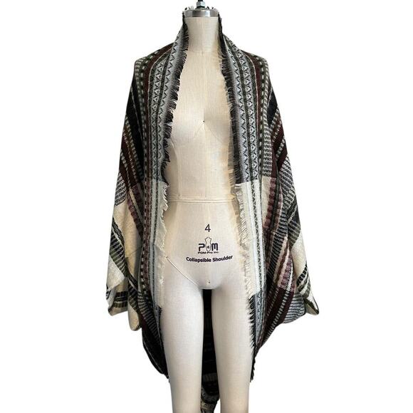 NWOT Coco + Carmen Earth Tone Knit Shawl with Sleeves OS - Picture 1 of 6